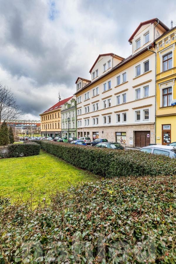 Teplice Apartments Dlouha Bagian luar foto