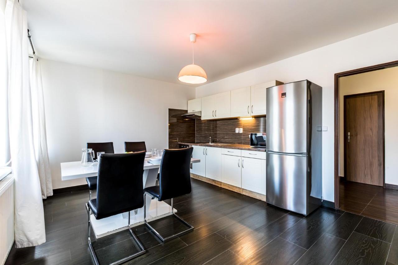Teplice Apartments Dlouha Bagian luar foto