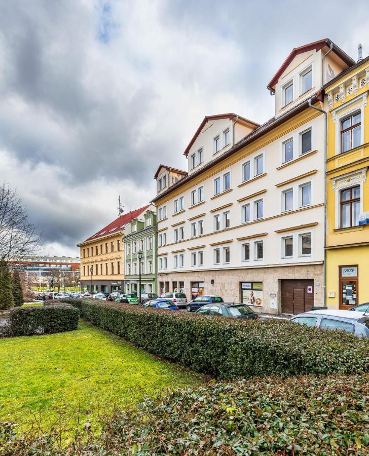 Teplice Apartments Dlouha Bagian luar foto