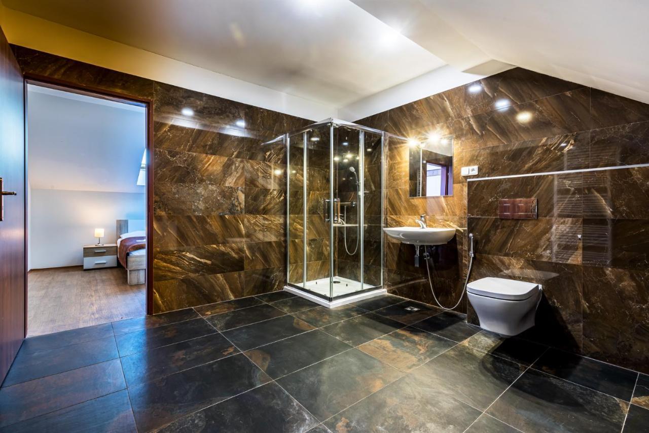 Teplice Apartments Dlouha Bagian luar foto